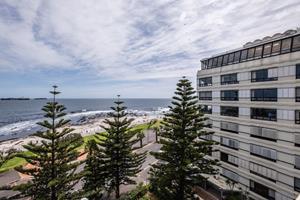 To Let 3 Bedroom Property for Rent in Sea Point Western Cape